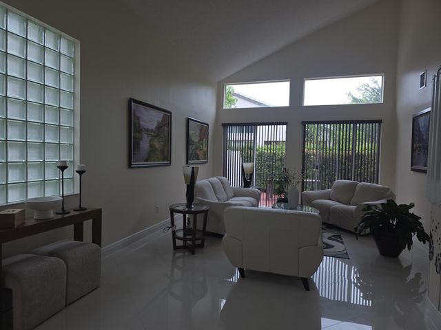 15705 NW 10th Street, Pembroke Pines, FL 33028