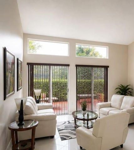 15705 NW 10th Street, Pembroke Pines, FL 33028