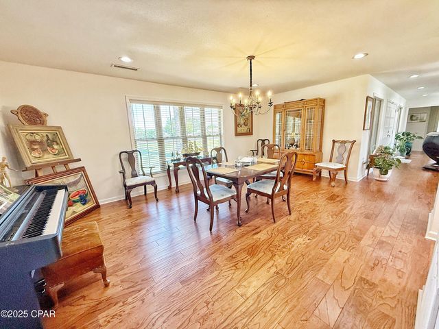 3380 Caverns Road, Marianna, FL 32446