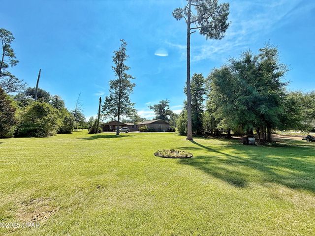 3380 Caverns Road, Marianna, FL 32446