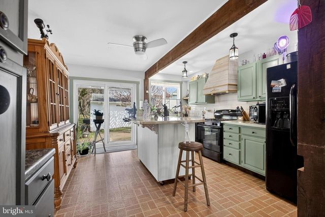 311 N NEW ST, Dover, DE 19904