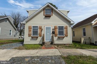 311 N NEW ST, Dover, DE 19904