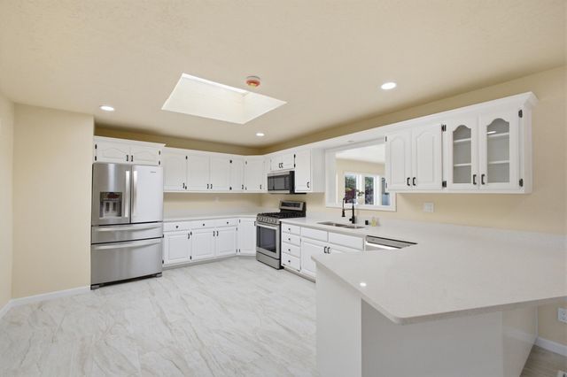 10103 La Salle Place NW, Albuquerque, NM 87114