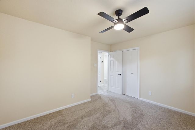 10103 La Salle Place NW, Albuquerque, NM 87114