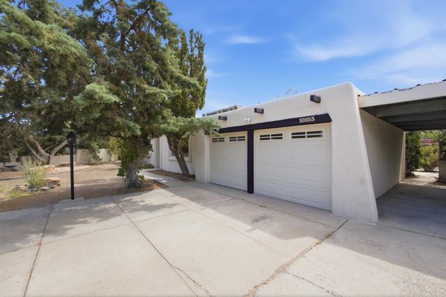 10103 La Salle Place NW, Albuquerque, NM 87114