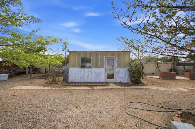 10103 La Salle Place NW, Albuquerque, NM 87114