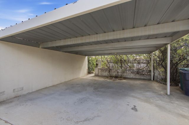 10103 La Salle Place NW, Albuquerque, NM 87114