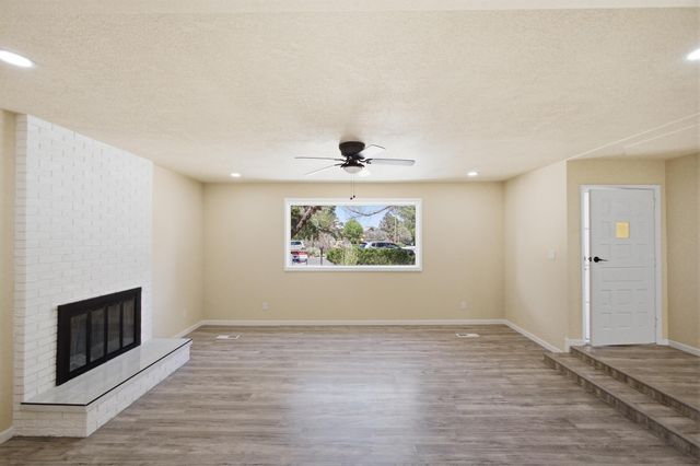 10103 La Salle Place NW, Albuquerque, NM 87114