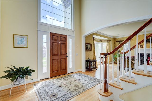 20 Sunrise Hill, Pittsford, NY 14534