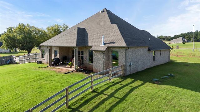 1093 Wild Rye Court, Blanchard, OK 73010