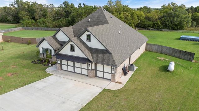 1093 Wild Rye Court, Blanchard, OK 73010