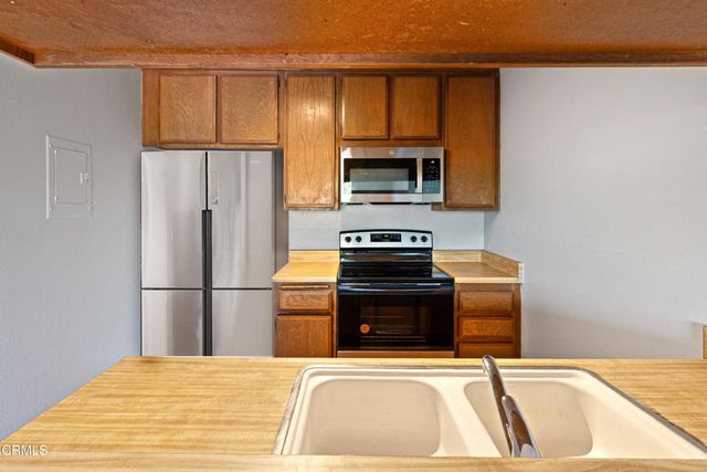 5870 Benner Street 102, Los Angeles, CA 90042