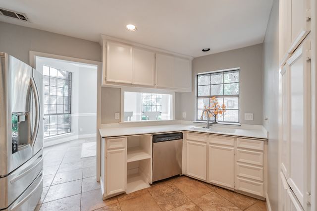 16056 Chalfont Court, Dallas, TX 75248