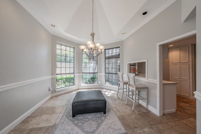 16056 Chalfont Court, Dallas, TX 75248