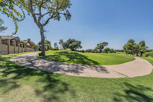 16056 Chalfont Court, Dallas, TX 75248