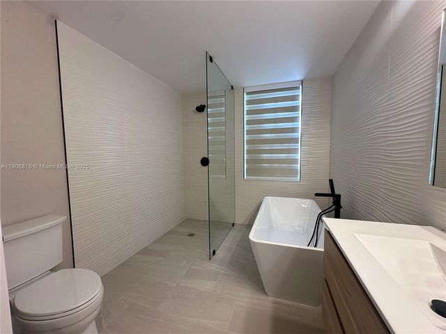 14807 Balgowan Rd 102-12, Miami Lakes, FL 33016