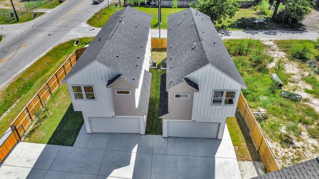 4129 E Toliver Street, Houston, TX 77016