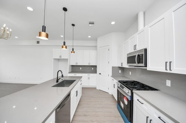 4129 E Toliver Street, Houston, TX 77016