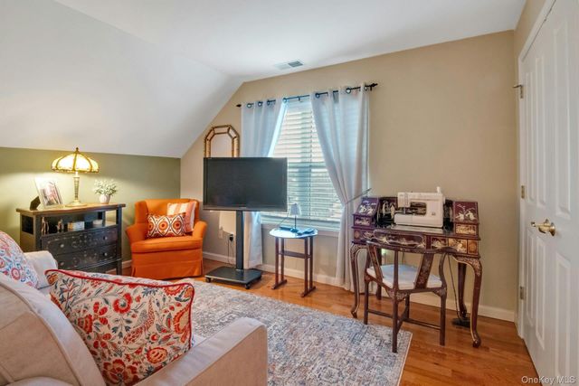 118 Underhill Lane, Peekskill, NY 10566