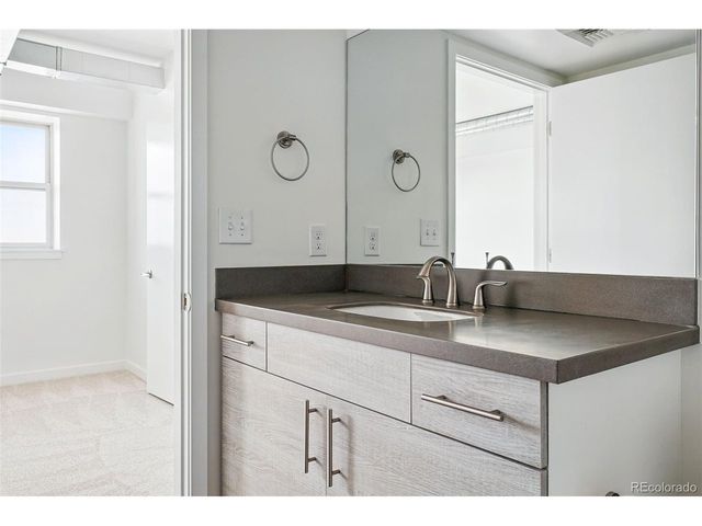 2835 W Parkside Pl 305, Denver, CO 80221