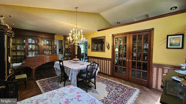 196 HOMESTEAD PL, Bridgeton, NJ 08302