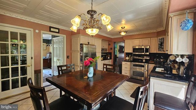 196 HOMESTEAD PL, Bridgeton, NJ 08302