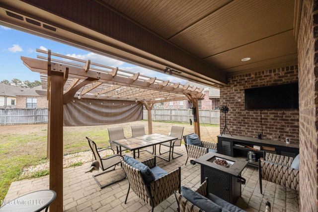 110 Tail Feather Drive, Madison, MS 39110