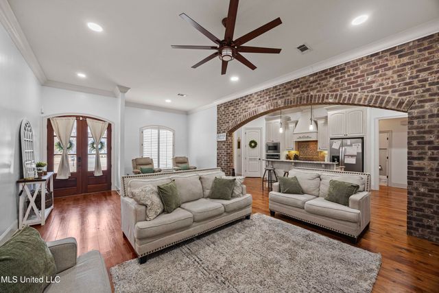 110 Tail Feather Drive, Madison, MS 39110