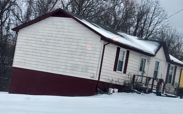 103 Batey Cir, Dickson, TN 37055