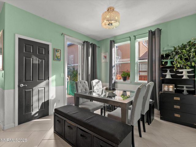 6970 Rioja Court, Sparks, NV 89436