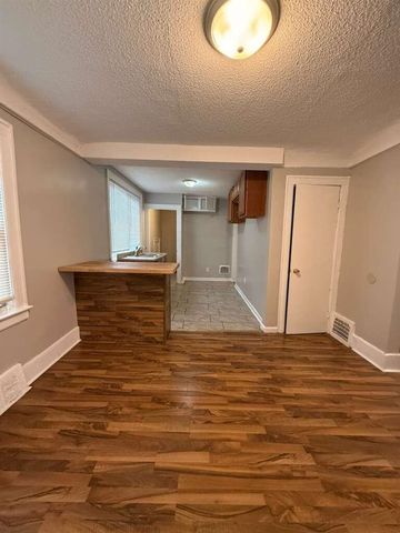16584 Blackstone Street, Detroit, MI 48219