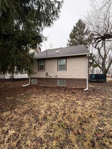 16584 Blackstone Street, Detroit, MI 48219