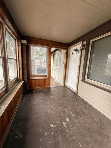 16584 Blackstone Street, Detroit, MI 48219