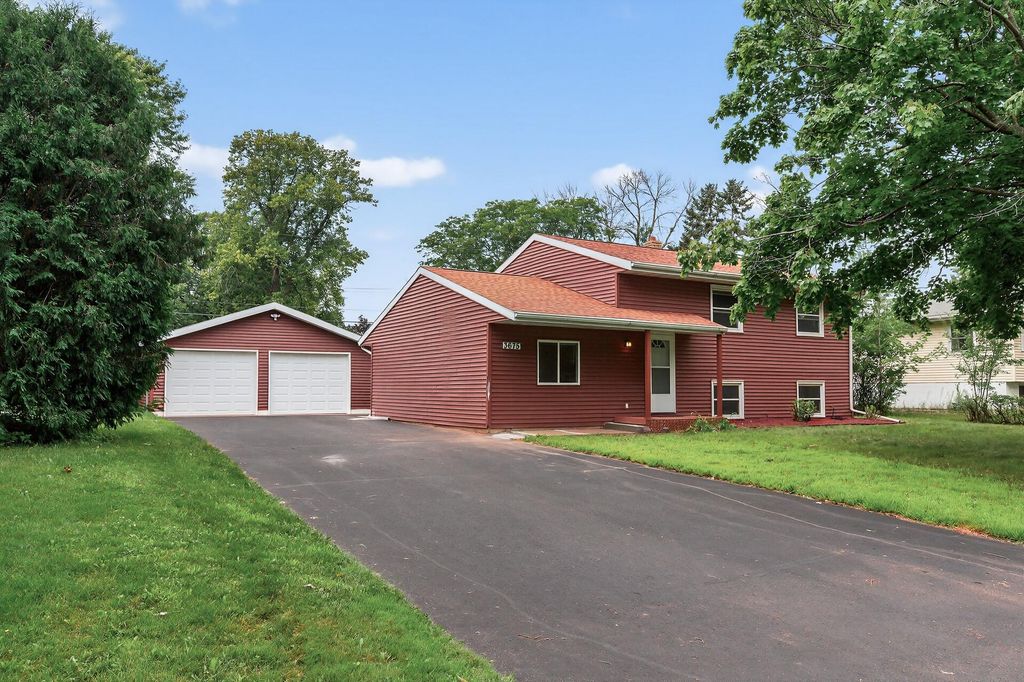 3675 Prairie Road, White Bear Lake, MN 55110