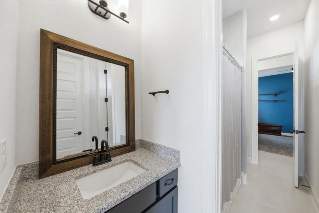 150 McNaughton DR, Liberty Hill, TX 78642
