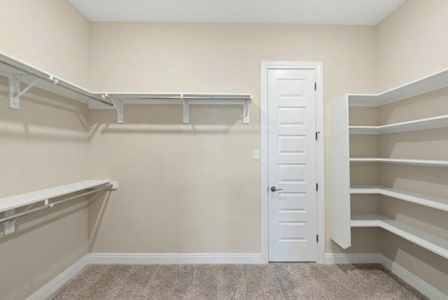 150 McNaughton DR, Liberty Hill, TX 78642