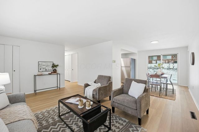 1850 Stouder Drive, Reynoldsburg, OH 43068