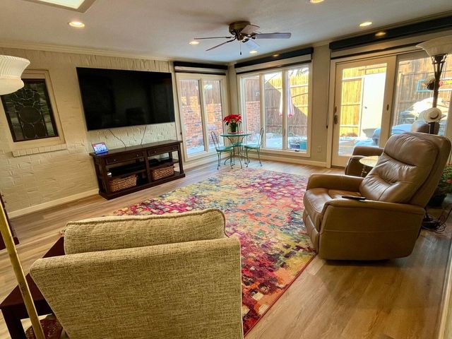 8 Westridge Square, Plainview, TX 79072