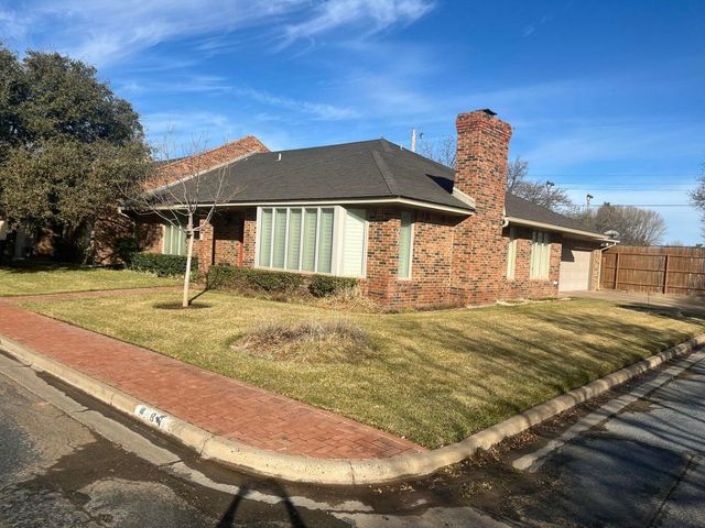 8 Westridge Square, Plainview, TX 79072