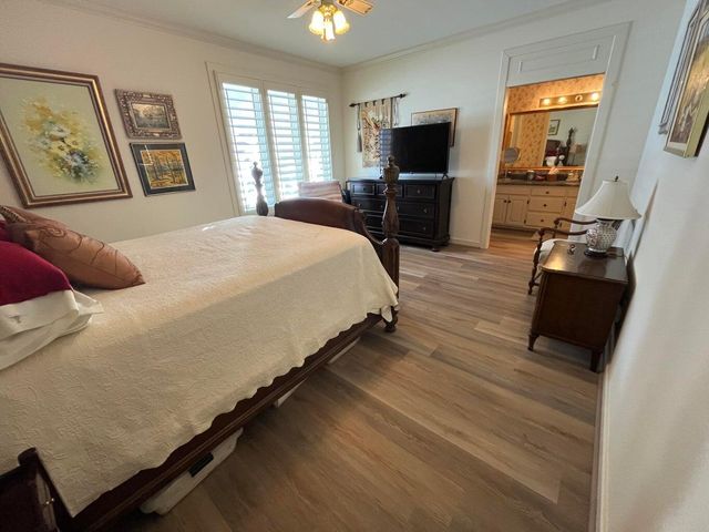 8 Westridge Square, Plainview, TX 79072