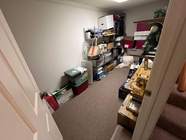 8 Westridge Square, Plainview, TX 79072