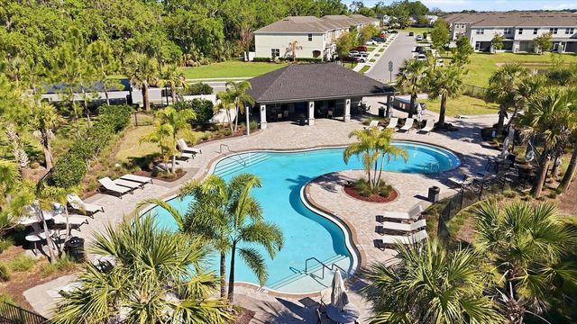 6135 FAIRMONT LANE, Palmetto, FL 34221