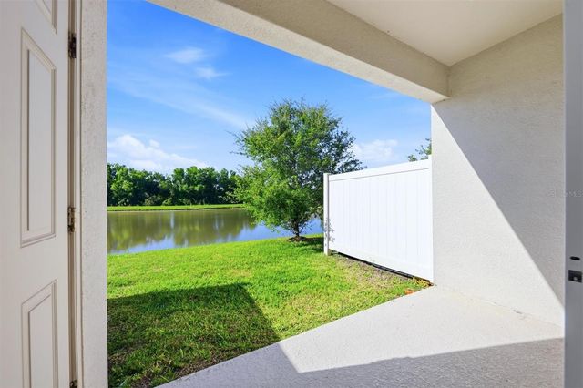 6135 FAIRMONT LANE, Palmetto, FL 34221