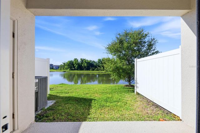 6135 FAIRMONT LANE, Palmetto, FL 34221