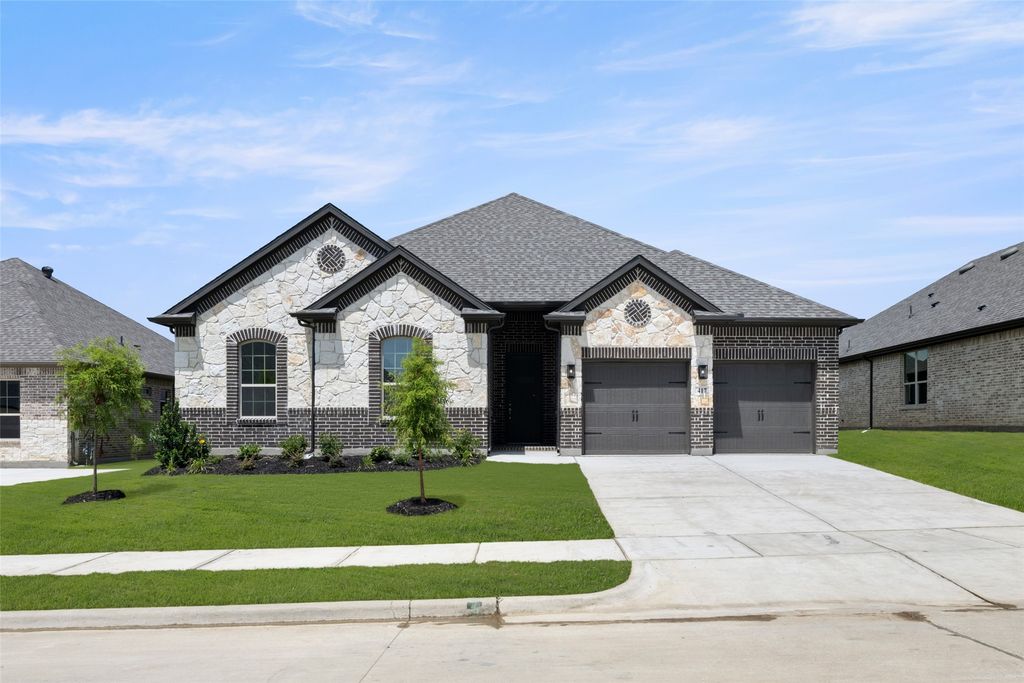 417 Wabash Drive, Waxahachie, TX 75167