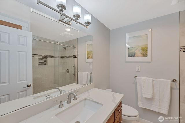 2840 108th Avenue SE, Bellevue, WA 98004