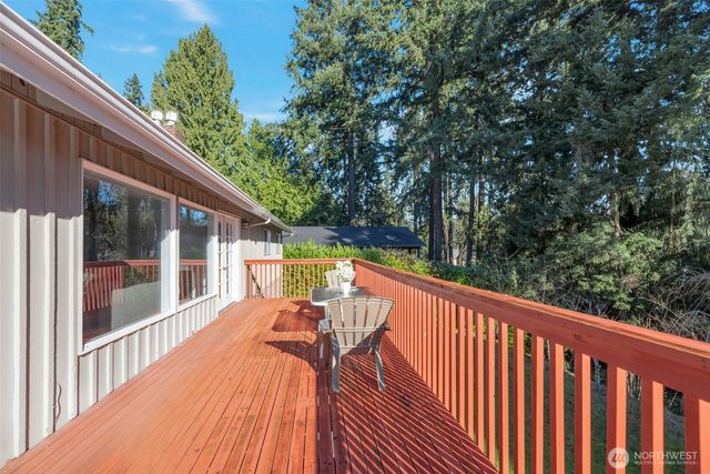 2840 108th Avenue SE, Bellevue, WA 98004