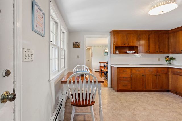 18 Captain Stanley Rd, Yarmouth, MA 02664