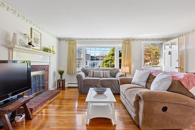 18 Captain Stanley Rd, Yarmouth, MA 02664