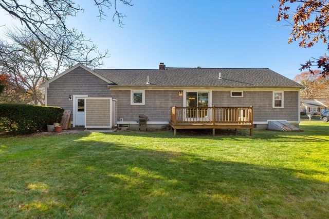 18 Captain Stanley Rd, Yarmouth, MA 02664